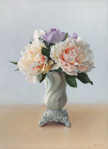 辻信之　陶器の花瓶と花